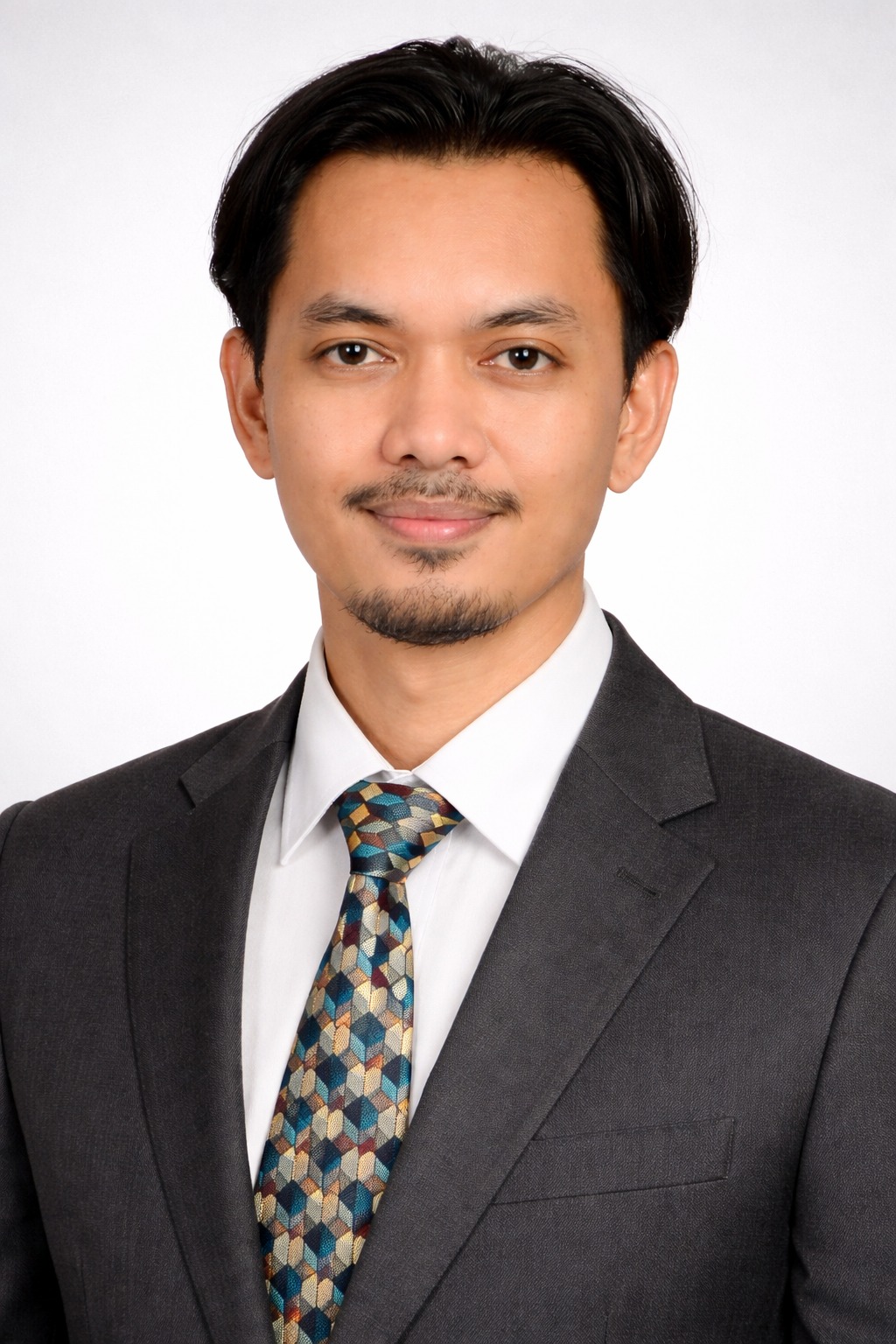 Heince Andre Maahury, S,T, M.Ars,